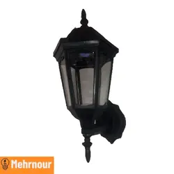 چراغ دیواری حیاط