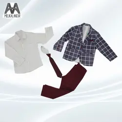 کت و شلوار چهارخانه