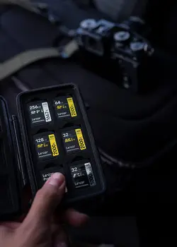 کارت حافظه لکسار SD 2000x ظرفیت 32 گیگابایت سرعت 300m/s