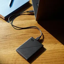 هارد اکسترنال وسترن دیجیتال مدل My Passport ظرفیت 5 ترابایت