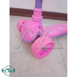 اسکوتر کودک مدل موزیکال چراغ دار - فروشگاه لوازم ورزشی ام جی اسپرت فیتنس