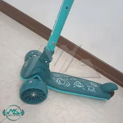 اسکوتر کودک مدل موزیکال چراغ دار - فروشگاه لوازم ورزشی ام جی اسپرت فیتنس