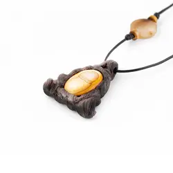 گردنبند چوب ونگه آفریقا و صدف (مواد مذاب)