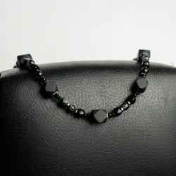 گردنبند قلعه (CASTLE)