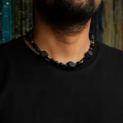 گردنبند قلعه (CASTLE)