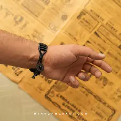 دستبند تاریک (DARK)