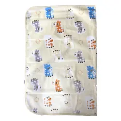 زیرانداز تعویض نوزاد مخمل best baby طرح زرافه