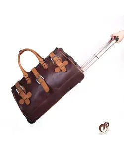 چمدان تمام چرم بردیا مدل mrch30042