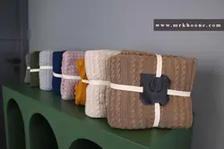 شال مبل انگلیش هوم بافت دار رنگ سورمه ای