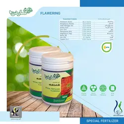 کود مخصوص گلدهی گیاهان آپارتمانی دکتر گاردن