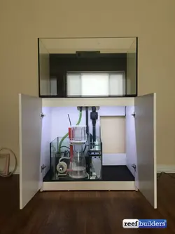 آکواریوم ریفر Reefer رد سی