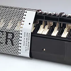 ملوديکا سوزوکی PRO-44HP V2