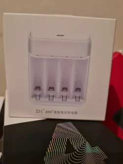 شارژر باتری زد ام آی مدل pB401