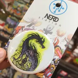 مالفیسنت(افسونگر شرور) و اژدها، دکمه پیکسل