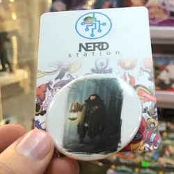 هگرید در جنگل ممنوعه، دکمه پیکسل