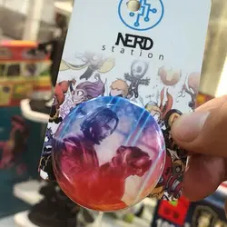 جان ویک و پیتبول، دکمه پیکسل