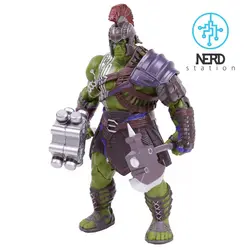 فیگور هالک همراه با زره، پتک، تبر و کلاه خود (‏Hulk of Ragnarok)
