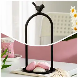 خرما خوری گنجشک