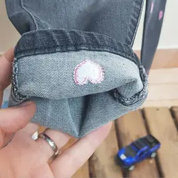 شلوار لی گلدوزی قلب دخترانه