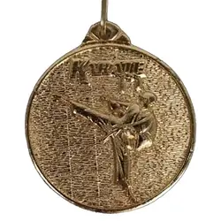 مدال قهرمانی طرح کاراته