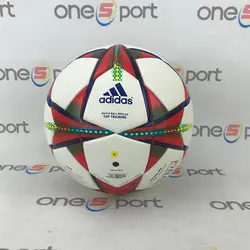 توپ فوتبال فینال لیگ قهرمانان 2016