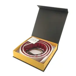 بال عقب چراغ دار خودرو