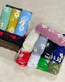 پارچه تور گل نرگس