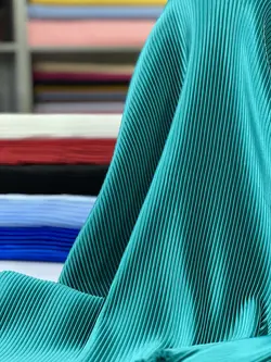 ساتن پلیسه سبزابی