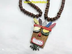گردنبند چوبی طرح آکو آکو