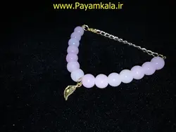 دستبند سنگ مهره دار طرح 14 آویز دار طرح برگ رنگ صورتی رفروشگاه پیام کالا