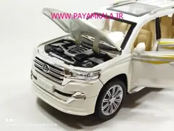 ماکت تویوتا لندکروز (TOYOTA V8 CHEZHI)(CZ123A) سفید