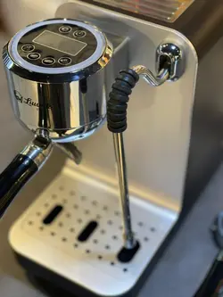 اسپرسو ساز نیمه صنعتی لواک مدل 3210 (luwak lwk-cm3210)