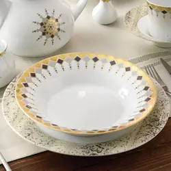 سرویس غذاخوری شهرزاد کلوپاترا 108 پارچه چینی زرین