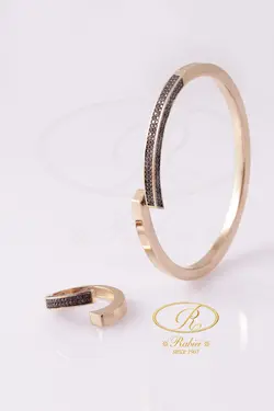 دستبند و انگشتر آفریتا