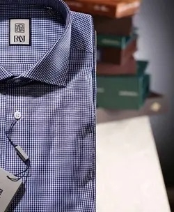 پیراهن مردانه