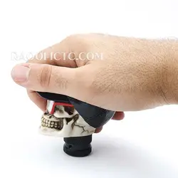 سردنده اسپرت طرح اسکلت کلاه دار