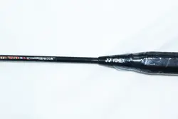 راکت بدمینتون یونکس مدل VOLTRIC 70 بسته 2 عددی