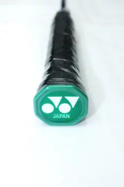 راکت بدمینتون یونکس مدل VOLTRIC 70 بسته 2 عددی