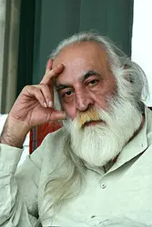 دانلود مجموعه ای بی نظیر از  اجراهای خصوصی وتکنوازی و آواز استاد محمد رضا لطفی