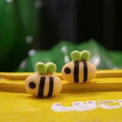 گوشواره فانتزی طرح زنبور کد 567