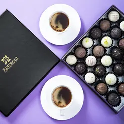 بسته توپ شکلاتی