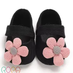 پاپوش نوزادی دخترانه