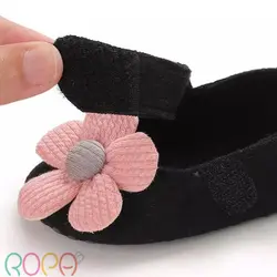 پاپوش نوزادی دخترانه