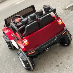 ماشین شارژی جیپ دو نفره چهار موتور متالیک مدل ZR 5303