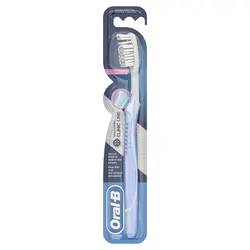 مسواک اورال-بی سری Pro Expert مدل Clinic Line با برس خیلی نرم                             Oral-B Pro Expert Clinic Line Extra Soft Toothbrush