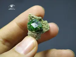 بلور گارنت سبز دمانتویید کلکسیونی 7 گرم