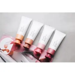 رنگ صورت چندکاره گلوسیر Glossier مدل Cloud Paint