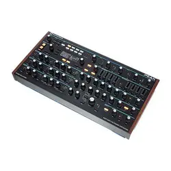 Novation Peak | سینتی سایزر نویشن - سازکالا