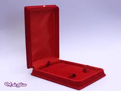 جعبه نیم ست مخمل قرمز B8049 | بدلیجات سناتورمد