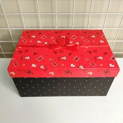 پک کادویی ولنتاین مکعبی - Valentine Chocolate Box